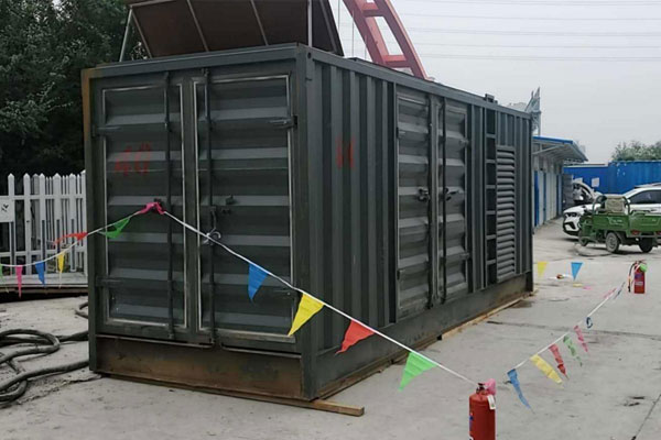 巴宜发电机租赁空气滤清器多久更换一次？