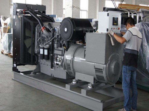 巴宜柴油发电机组和储能设备配合使用的案例